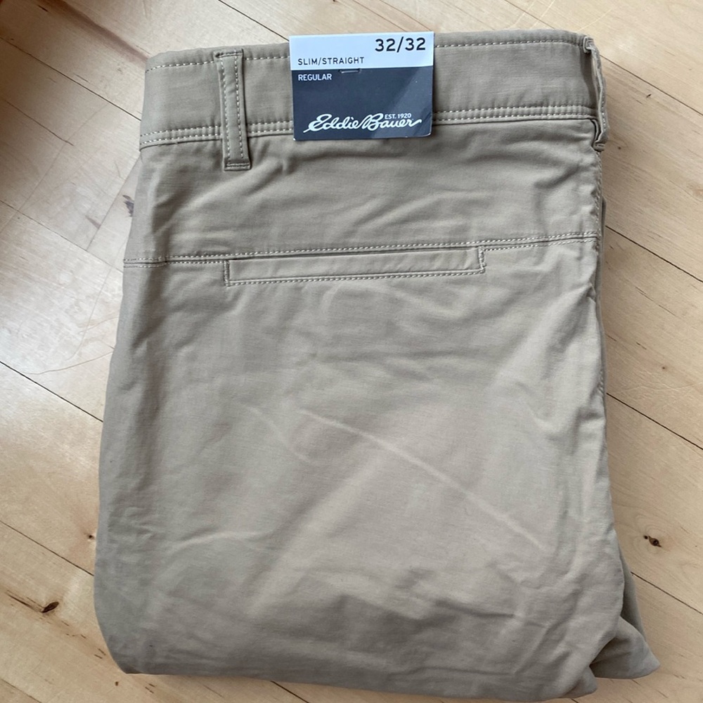 Eddie Bauer NWT 32/32 men’s fleece lined pants